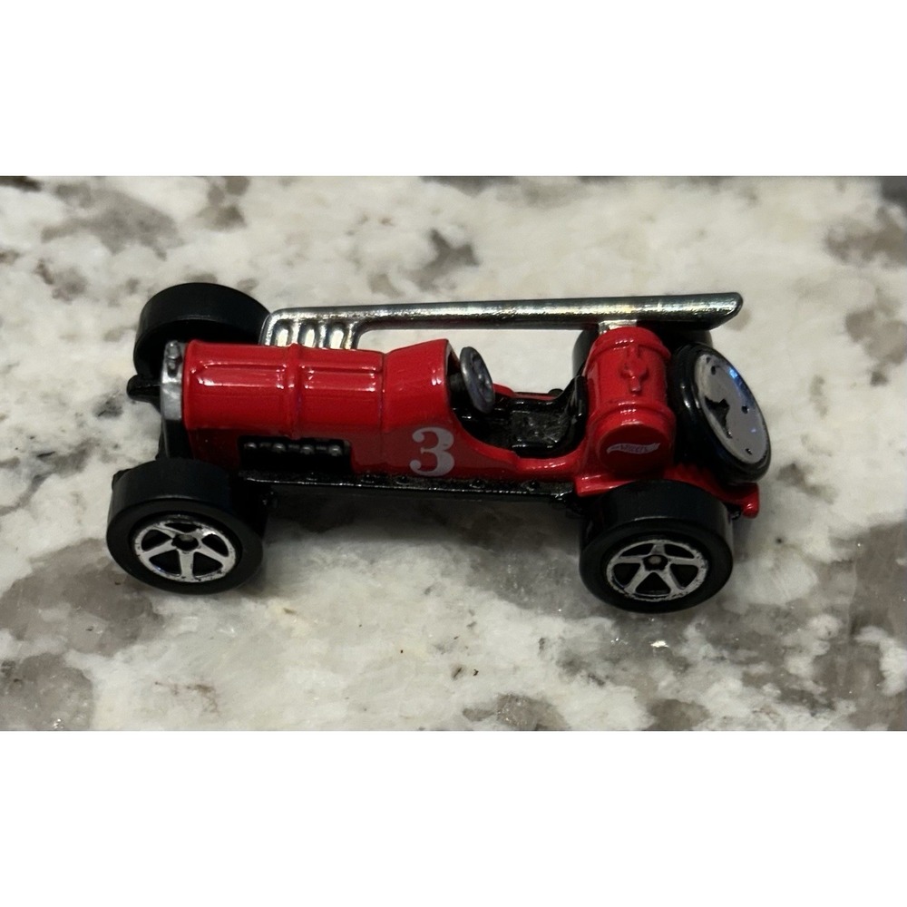 2001 HOT WHEELS OLD #3 RED 1:64‎ DIECAST 2 1/2" RACE CAR WITH WHITE & SILVER